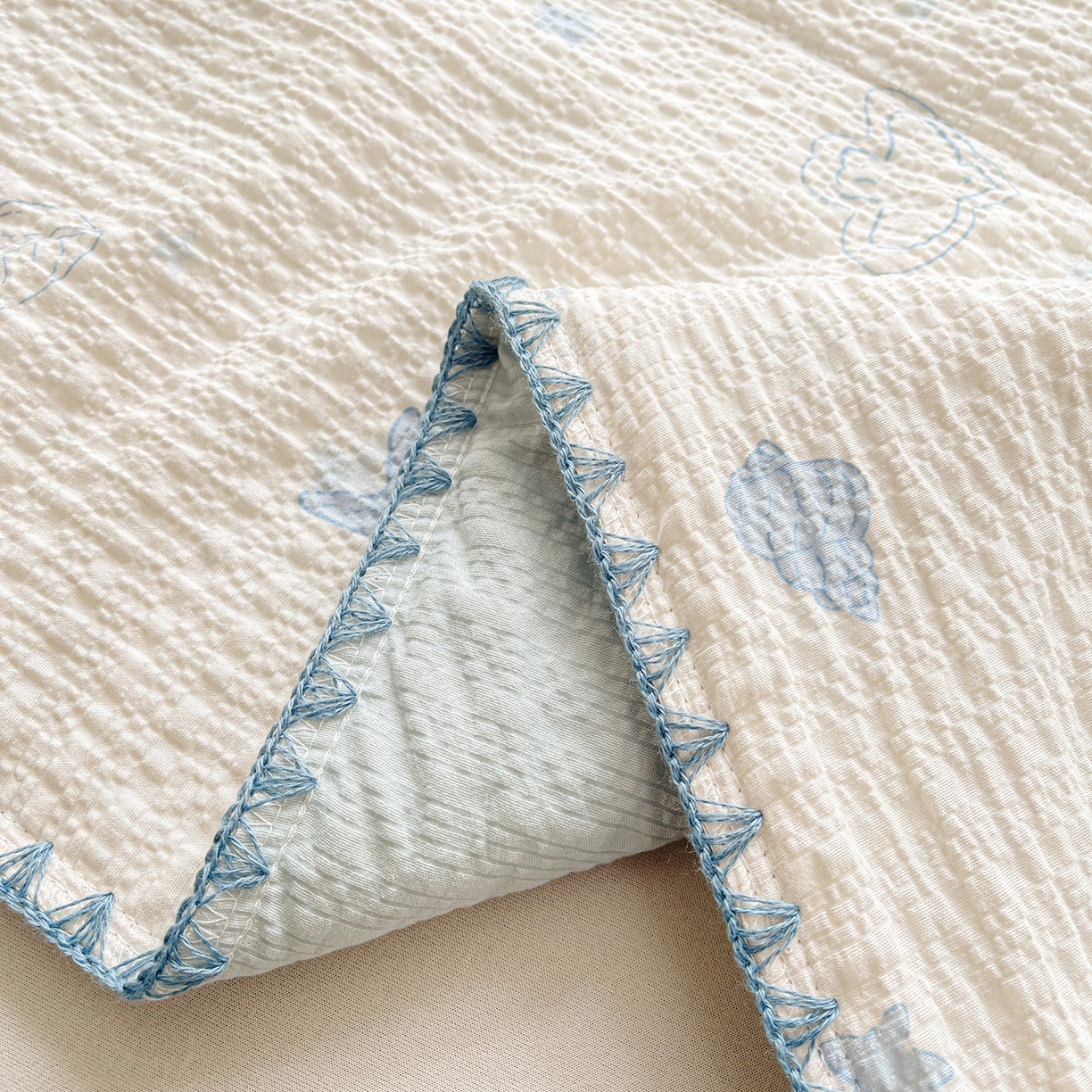 91家纺网 家纺一手货源 找家纺 犇牛仓储供应链 2026新款泡芙棉新疆棉花夏被被子被芯 神秘海域