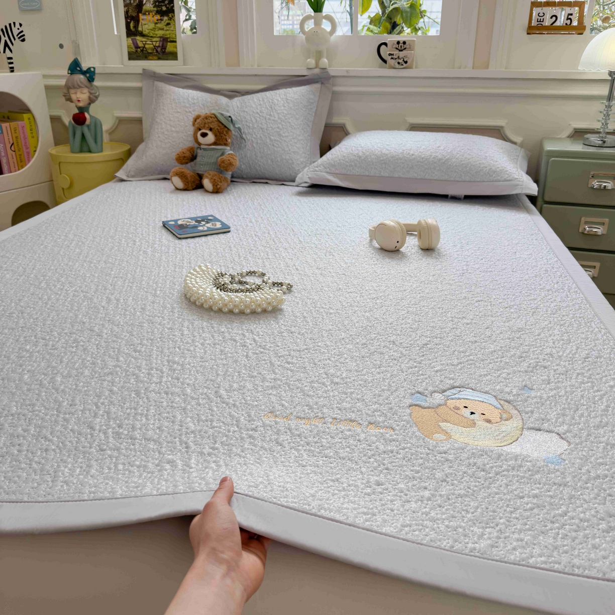 几禾 2026春夏新款双泡刺绣款凉席席子空调软席 睡梦狗狗 床席款