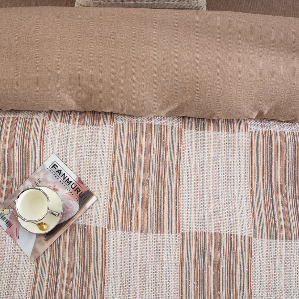 91家纺网 家纺一手货源 找家纺 仰望棉麻双层纱供应链 2026新款棉麻流苏款四件套 格序-咖色