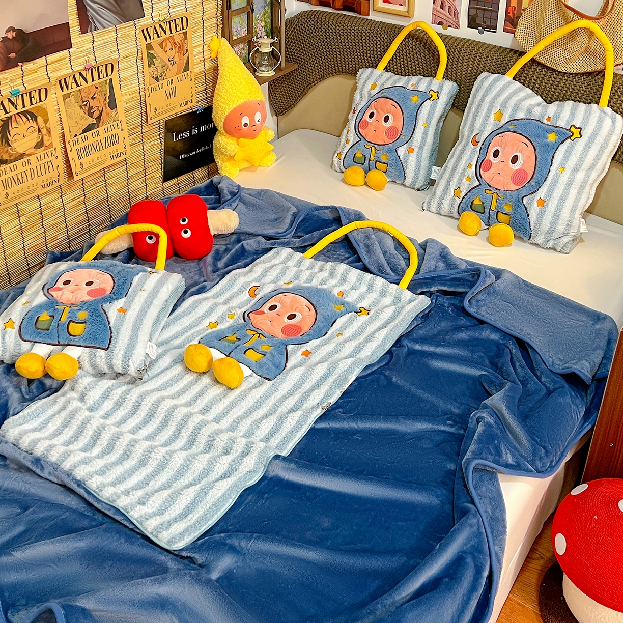 91家纺网 家纺一手货源 找家纺 古本家居 2026春夏新款多巴胺网红风星星抱枕毯 星星抱枕毯蓝小宝