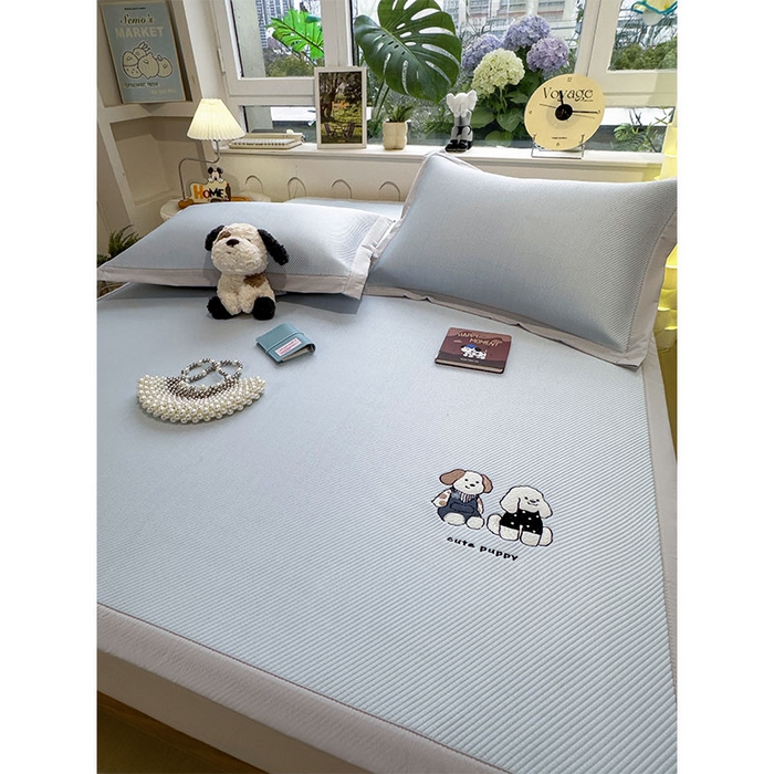 91家纺网 家纺一手货源 找家纺 （总）几禾 2026春夏新款斜纹刺绣软席凉席席子空调软席