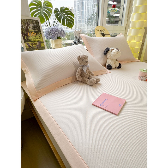 91家纺网 家纺一手货源 找家纺 几禾 2026春夏新款斜纹刺绣软席凉席席子空调软席 软萌小熊 床席款