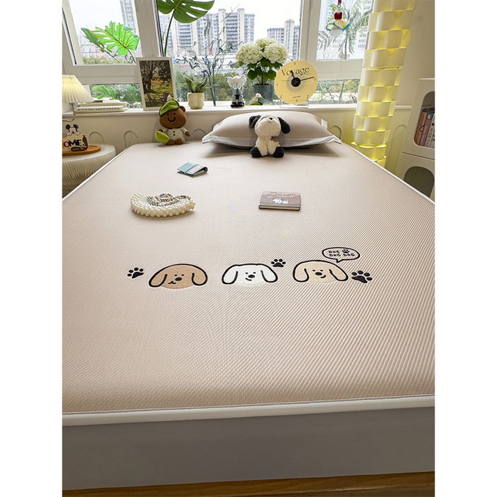 91家纺网 家纺一手货源 找家纺 几禾 2026春夏新款斜纹刺绣软席凉席席子空调软席 汪汪线条狗 床笠款