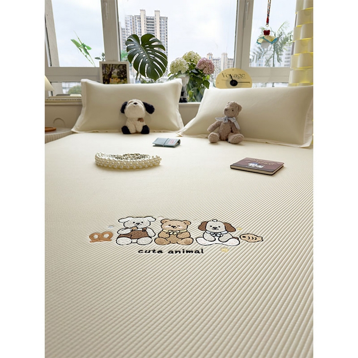 91家纺网 家纺一手货源 找家纺 几禾 2026春夏新款斜纹刺绣软席凉席席子空调软席 小友聚会 床席款