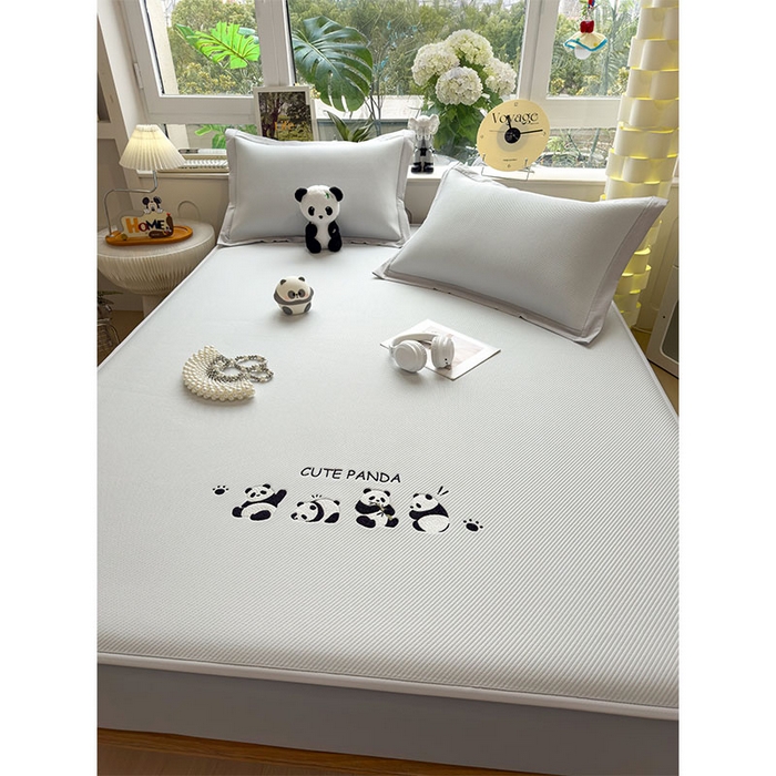 91家纺网 家纺一手货源 找家纺 几禾 2026春夏新款斜纹刺绣软席凉席席子空调软席 熊猫团子 床笠款