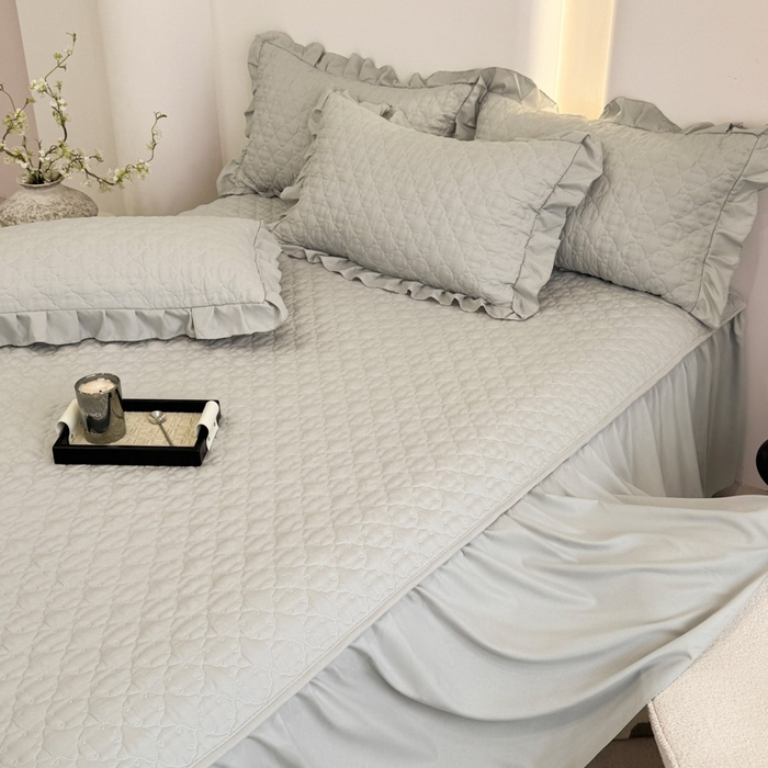 91家纺网 家纺一手货源 找家纺 野合家纺 2026新款A类水洗棉纯色夹棉床裙单床裙床裙单件 银灰