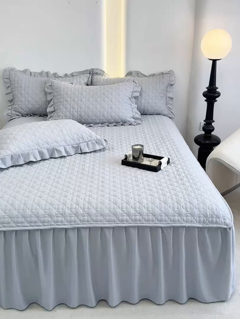 91家纺网 家纺一手货源 找家纺 野合家纺 2026新款A类水洗棉纯色夹棉床裙单床裙床裙单件 银灰