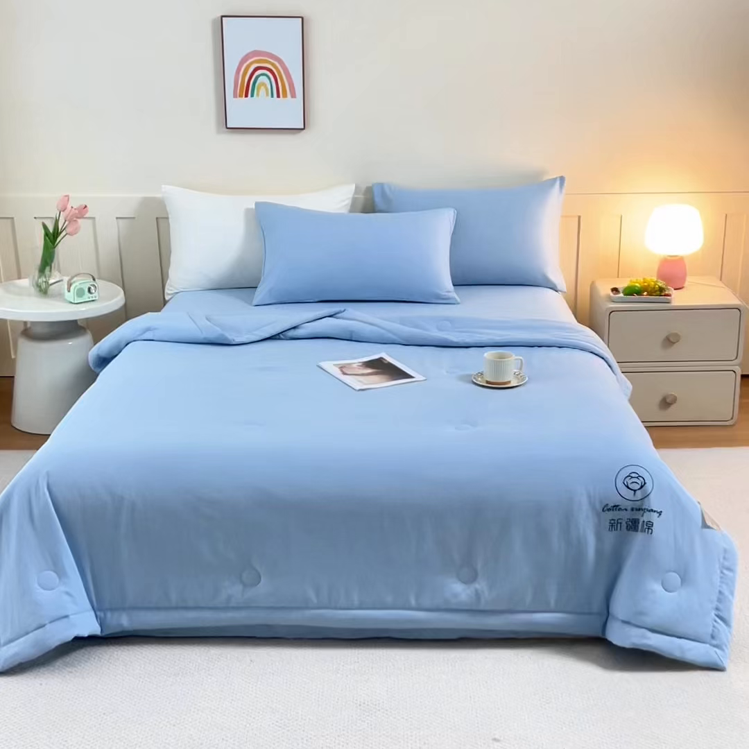 91家纺网 家纺一手货源 找家纺 安琪家纺 2026春夏新款A类新疆棉花纯色撞色双拼夏被夏凉被空调被 纯色-天蓝