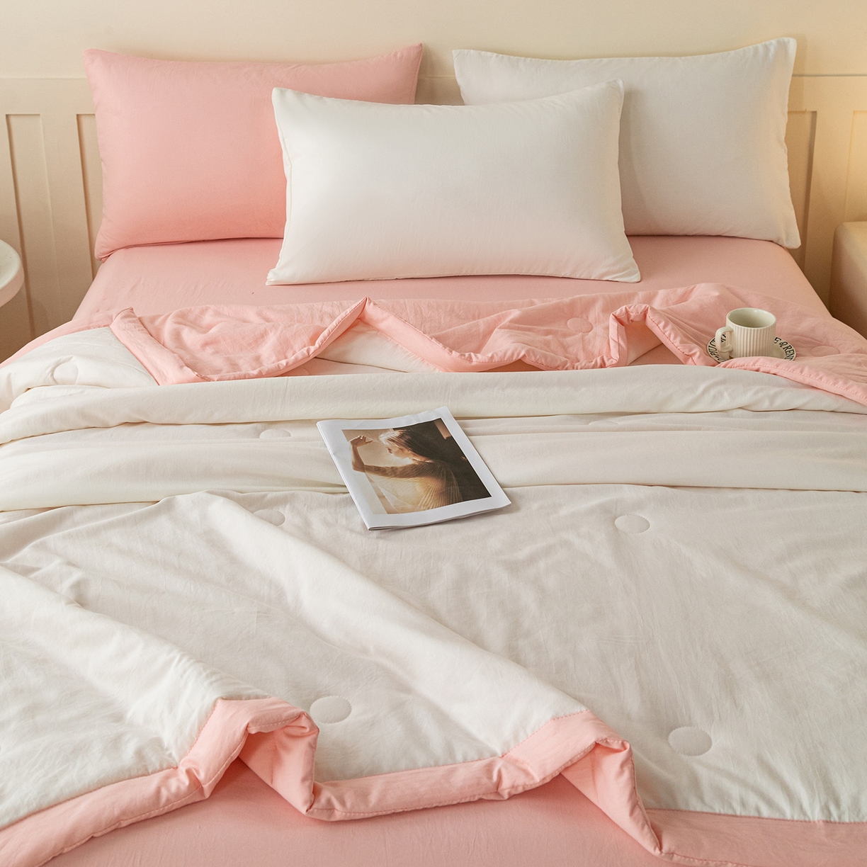 91家纺网 家纺一手货源 找家纺 安琪家纺 2026春夏新款A类新疆棉花纯色撞色双拼夏被夏凉被空调被 双拼-白粉