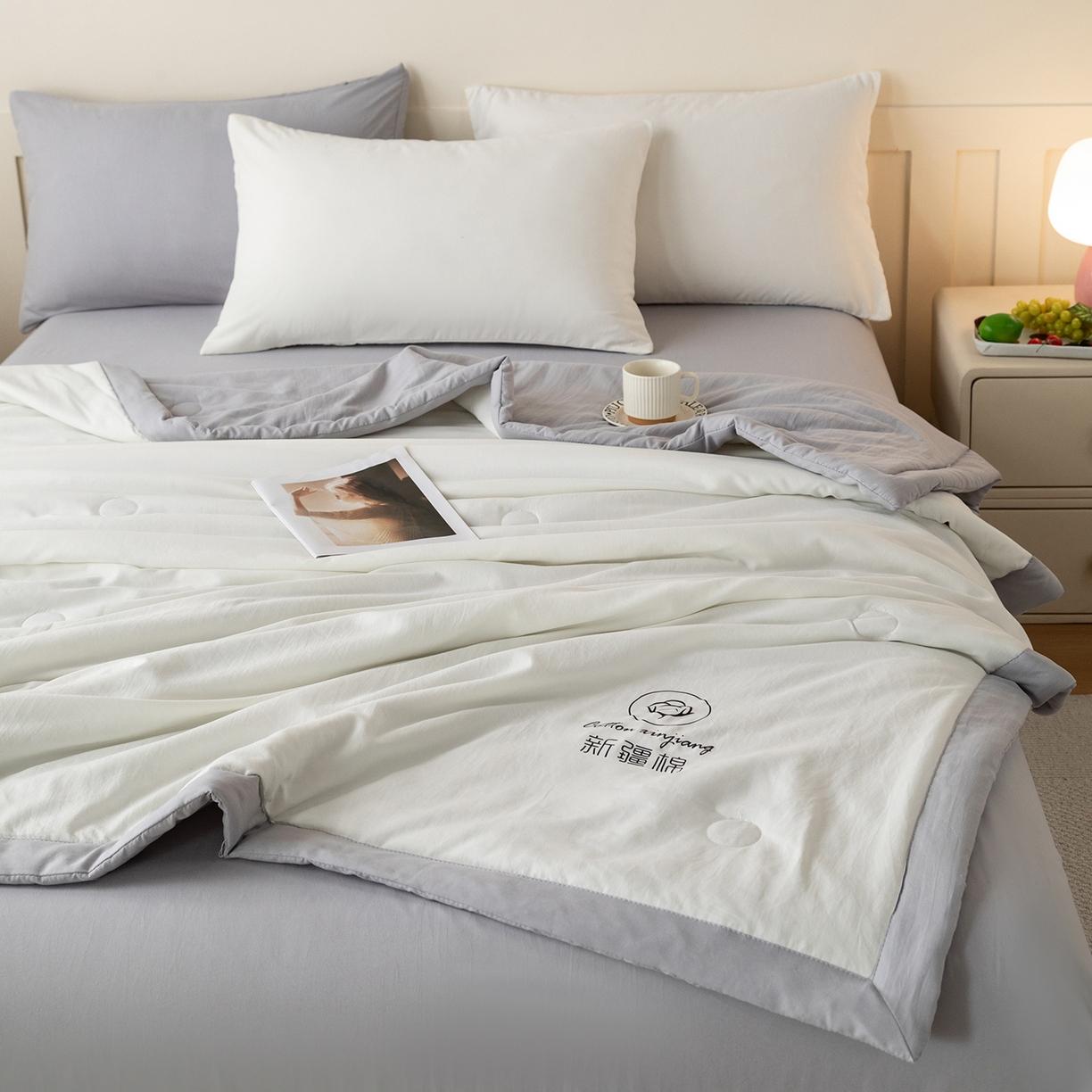 91家纺网 家纺一手货源 找家纺 安琪家纺 2026春夏新款A类新疆棉花纯色撞色双拼夏被夏凉被空调被 双拼-白灰