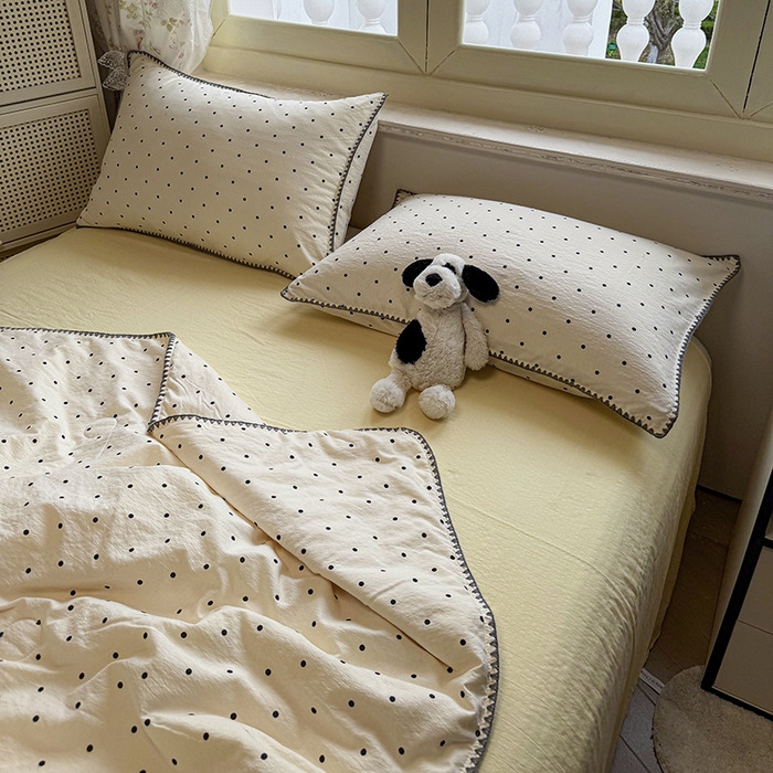 91家纺网 家纺一手货源 找家纺 （总）星巴k家纺 2026新款春夏云感双层纱A类母婴级三角针夏被贝壳边夏凉被贝壳绣【可提供买家秀】