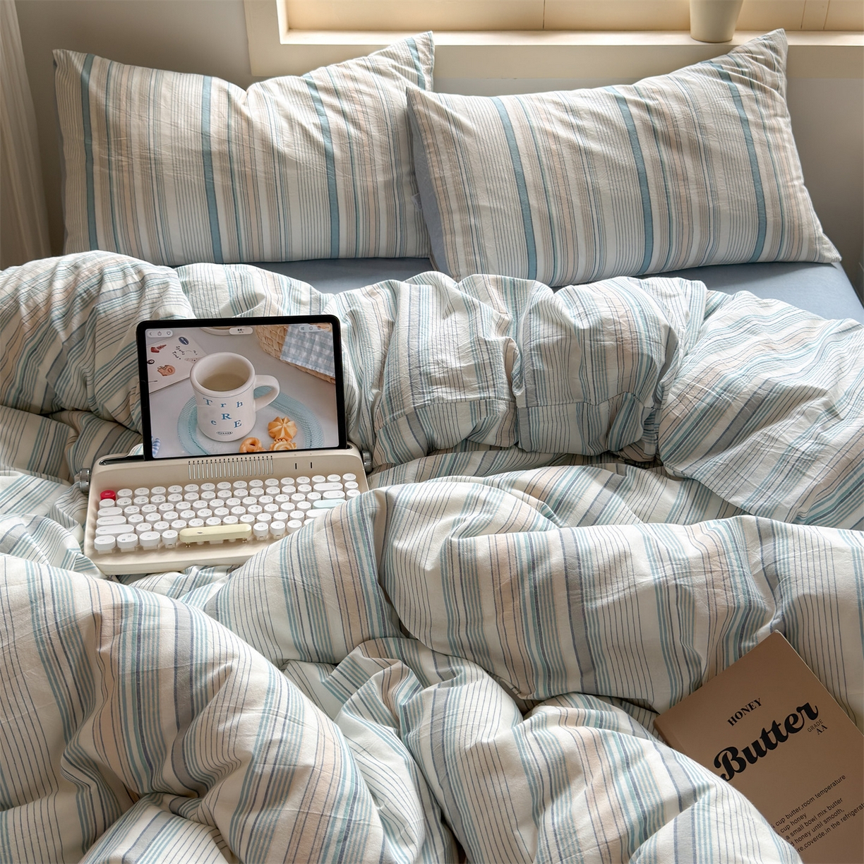 91家纺网 家纺一手货源 找家纺 北欧良品 2026新款全棉色织水洗慵懒风条纹四件套 蓝白混条