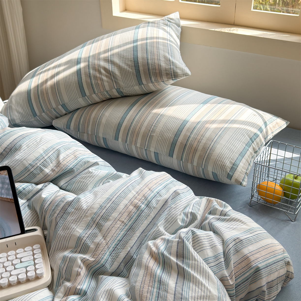 91家纺网 家纺一手货源 找家纺 北欧良品 2026新款全棉色织水洗慵懒风条纹四件套 蓝白混条