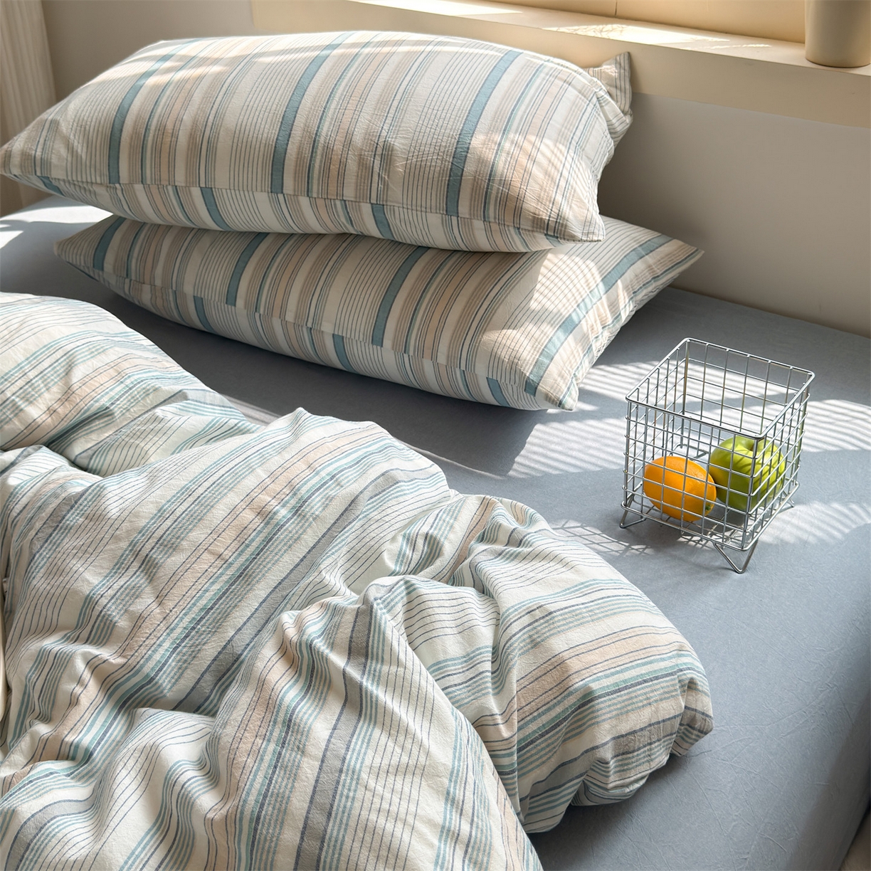 91家纺网 家纺一手货源 找家纺 北欧良品 2026新款全棉色织水洗慵懒风条纹四件套 蓝白混条