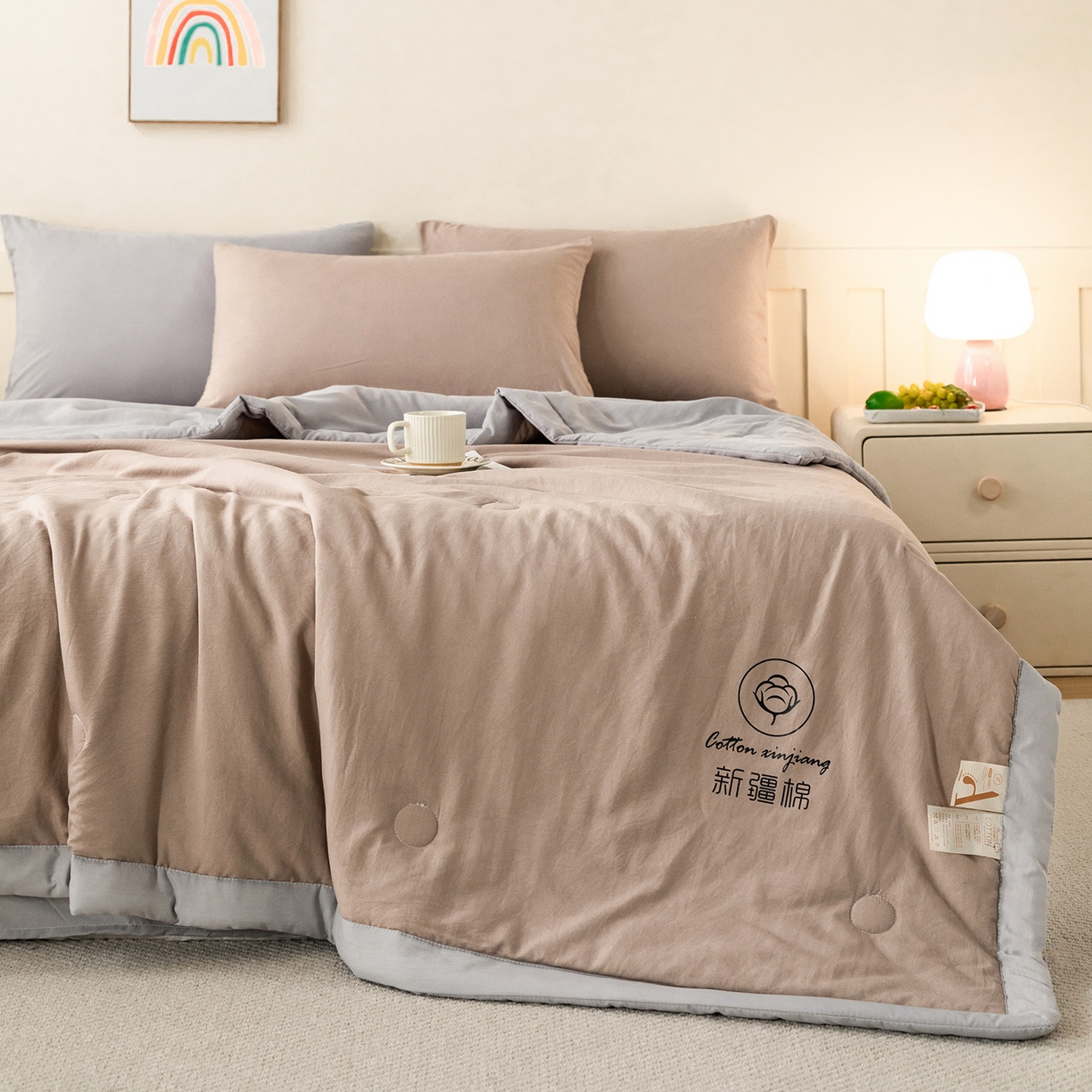 91家纺网 家纺一手货源 找家纺 安琪家纺 2026春夏新款A类新疆棉花纯色撞色双拼夏被夏凉被空调被 双拼-卡其灰