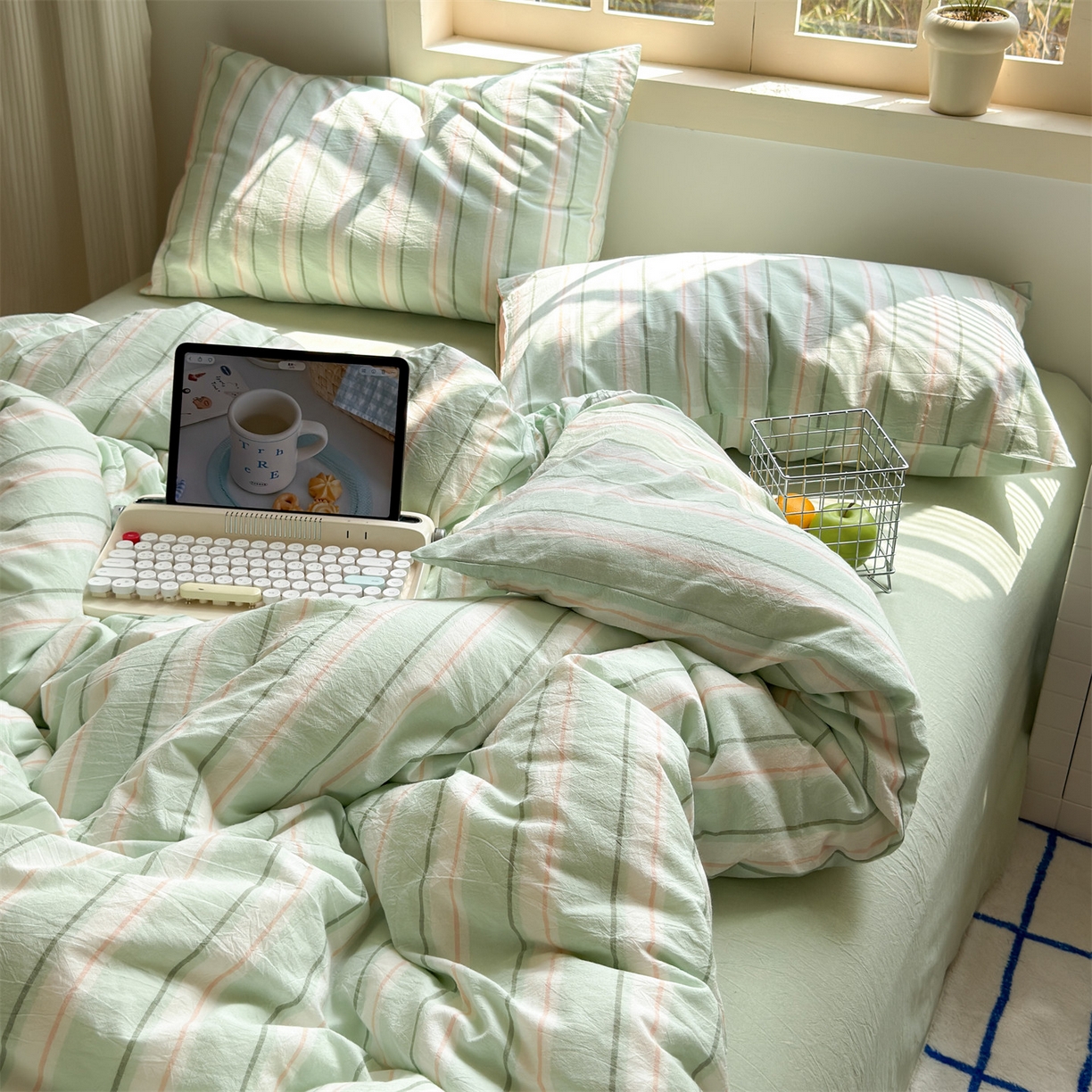 91家纺网 家纺一手货源 找家纺 北欧良品 2026新款全棉色织水洗慵懒风条纹四件套 绿白素条