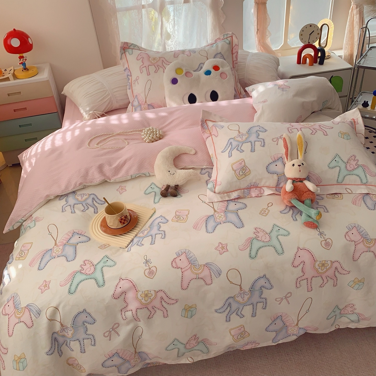 91家纺网 家纺一手货源 找家纺 奈萝家纺 2025新款全棉纯棉小清新印花四件套-第一波 飞马城堡