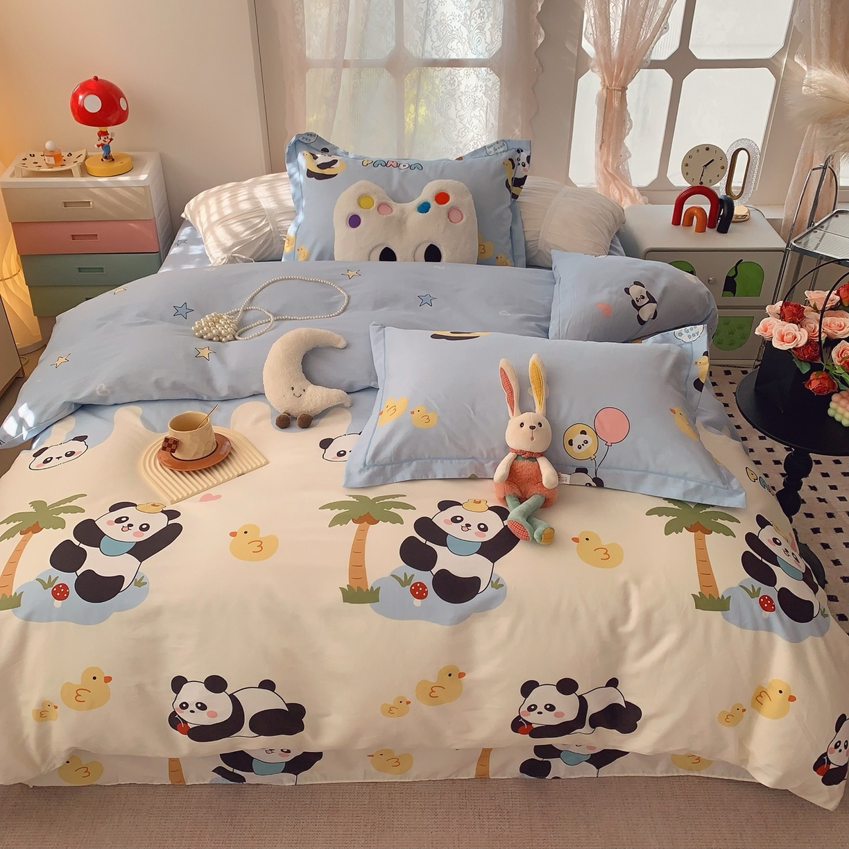 91家纺网 家纺一手货源 找家纺 奈萝家纺 2025新款全棉纯棉小清新印花四件套-第一波 快乐熊猫蓝