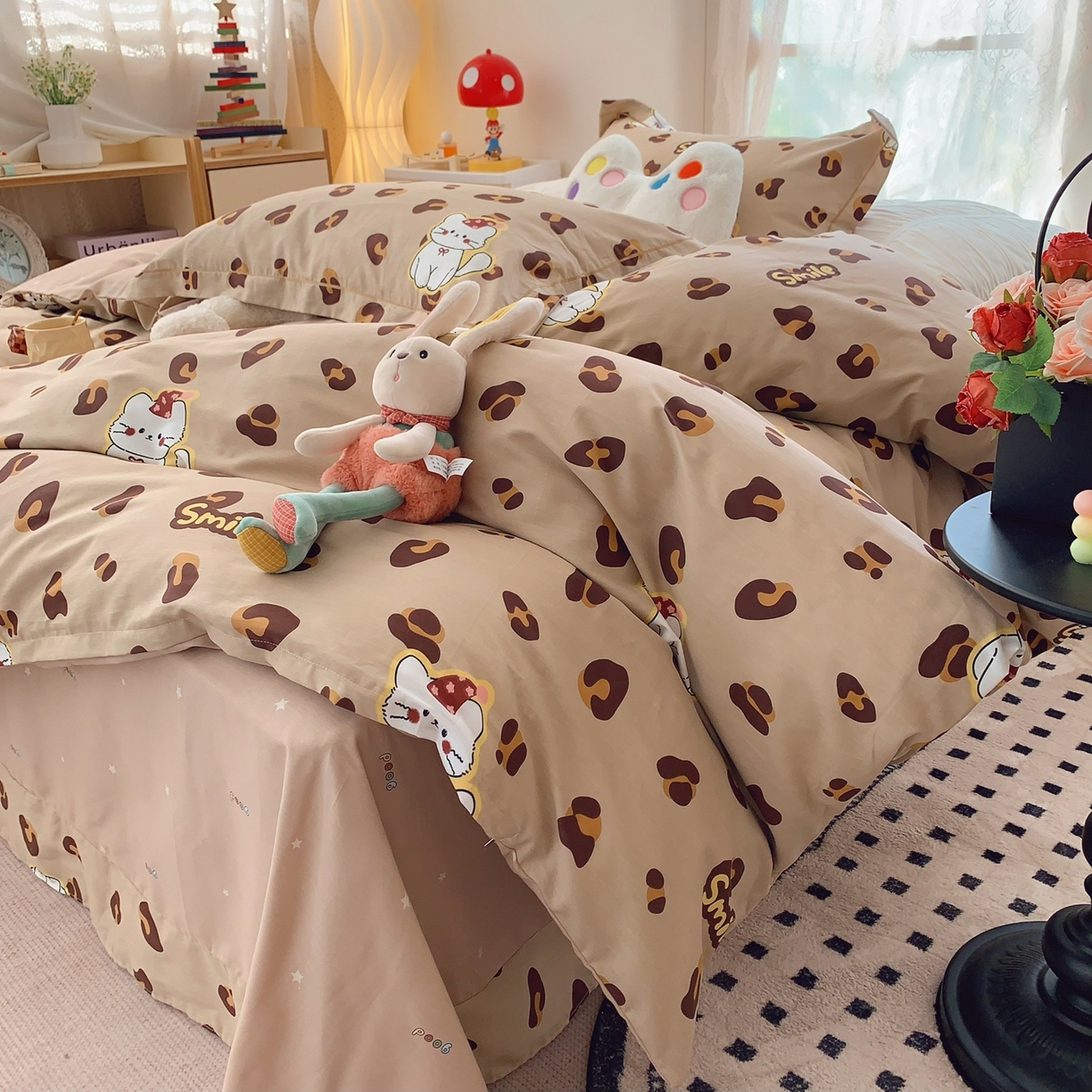 91家纺网 家纺一手货源 找家纺 奈萝家纺 2025新款全棉纯棉小清新印花四件套-第一波 猫咪豹纹咖