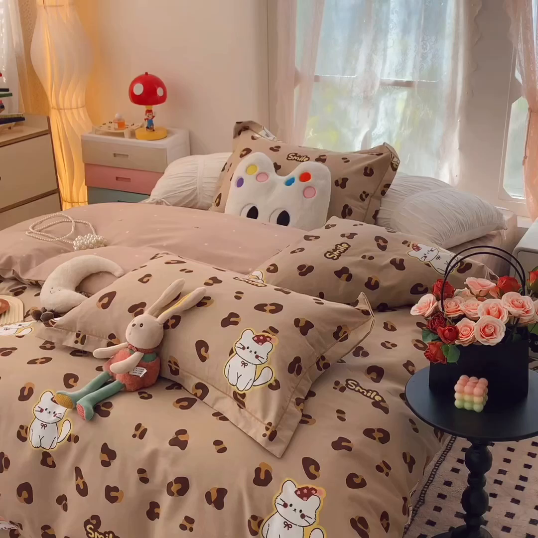 91家纺网 家纺一手货源 找家纺 奈萝家纺 2025新款全棉纯棉小清新印花四件套-第一波 猫咪豹纹咖