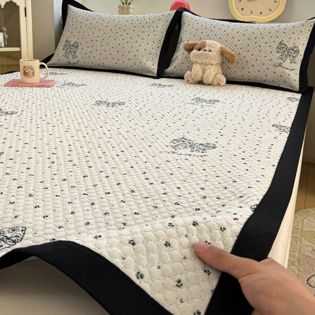 91家纺网 家纺一手货源 找家纺 （总）蓝极人 2026新款小清新冰豆豆数码印花席三明治底席子凉席