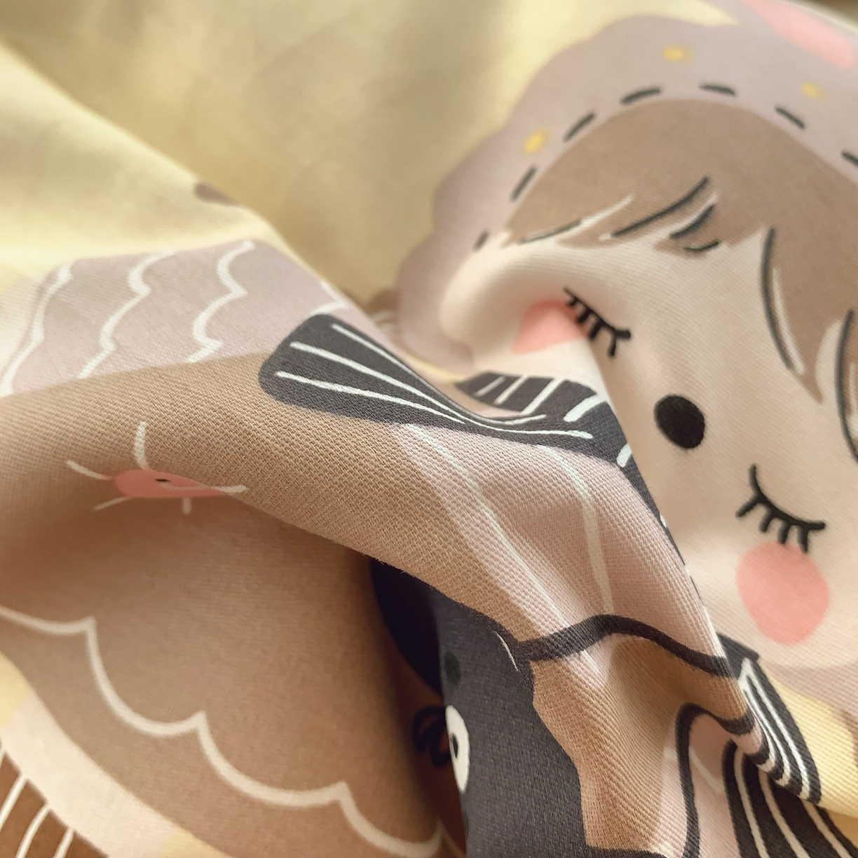 91家纺网 家纺一手货源 找家纺 奈萝家纺 2025新款全棉纯棉小清新印花四件套-第一波 猫女郎