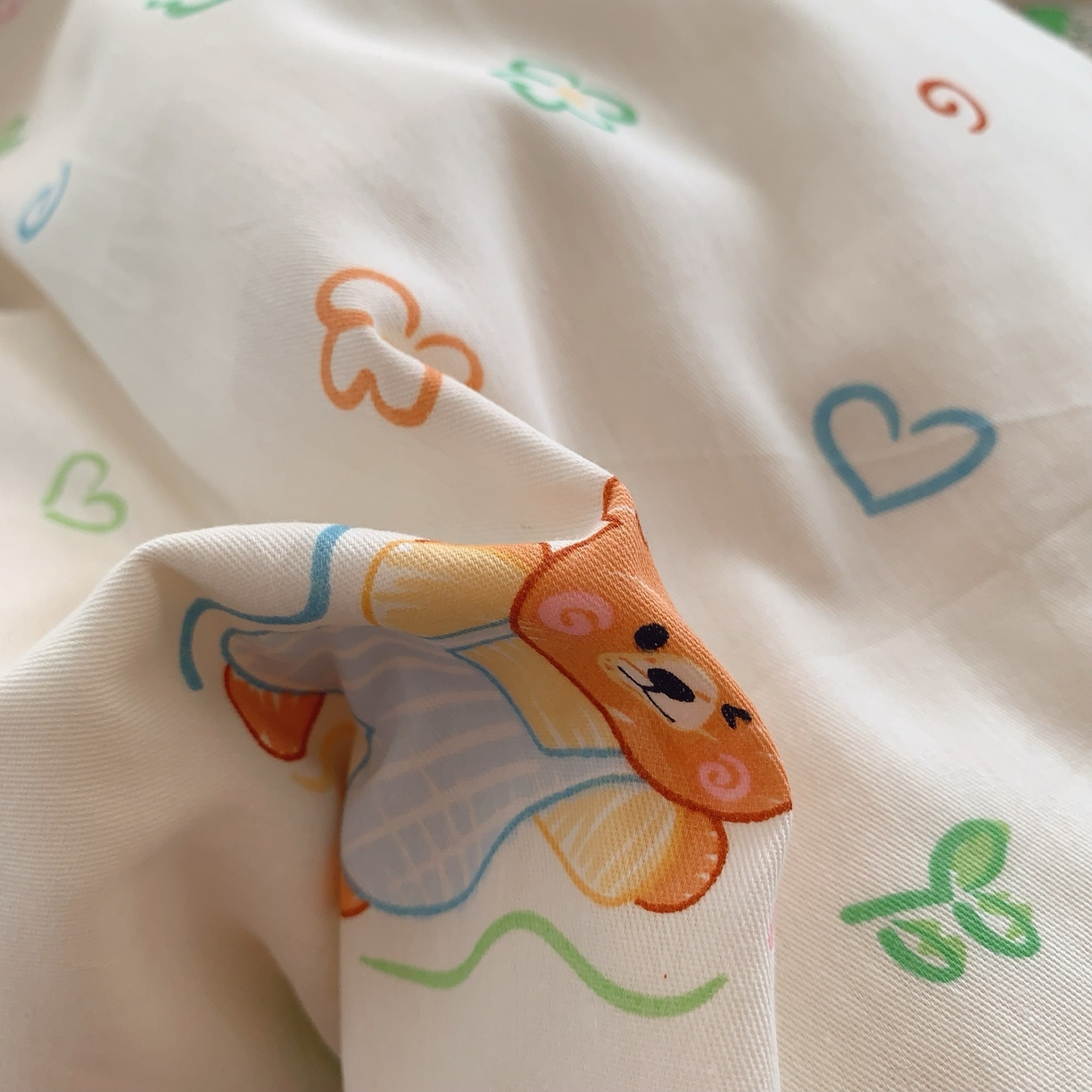 91家纺网 家纺一手货源 找家纺 奈萝家纺 2025新款全棉纯棉小清新印花四件套-第一波 森林奇遇记