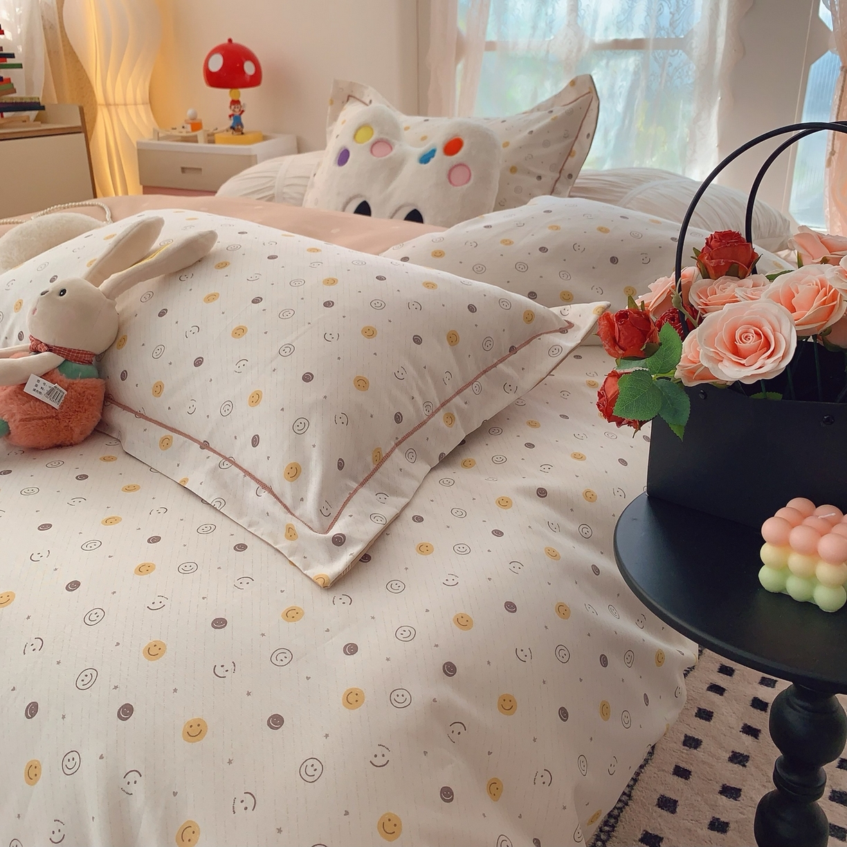 91家纺网 家纺一手货源 找家纺 奈萝家纺 2025新款全棉纯棉小清新印花四件套-第一波 微笑百事达