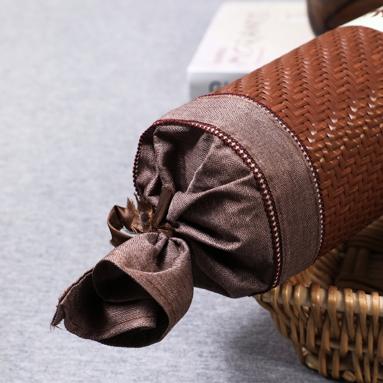 91家纺网 家纺一手货源 找家纺 （总）芯洲  2026新款夏季冰凉清爽藤席凉席颈椎荞麦枕