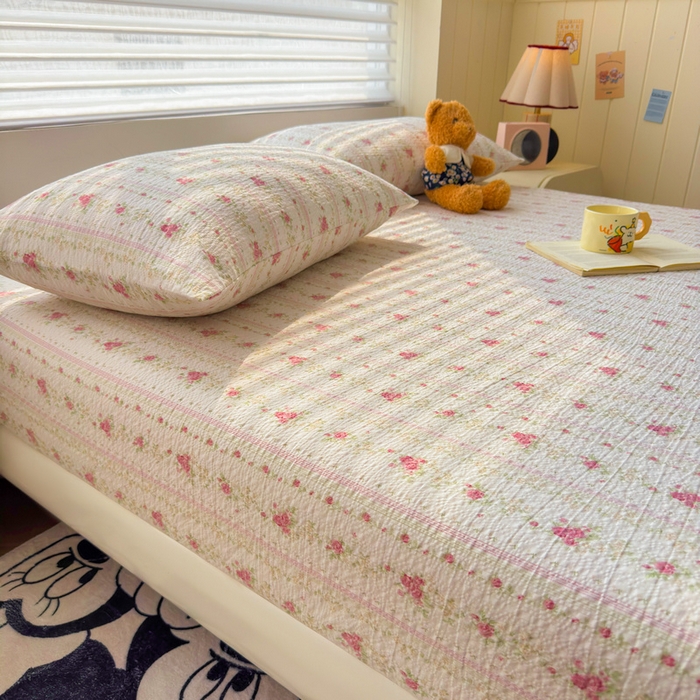 91家纺网 家纺一手货源 找家纺 梵朴 2026新款A类泡芙棉云感木棉邹邹纱双层纱床笠三件套 春日花语