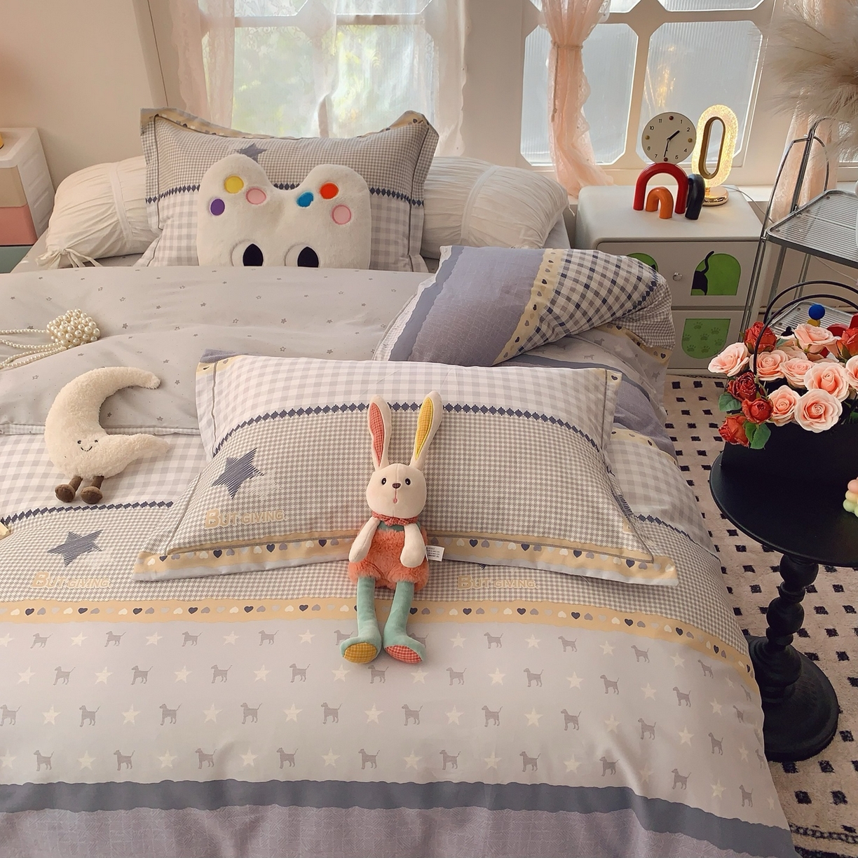 91家纺网 家纺一手货源 找家纺 奈萝家纺 2025新款全棉纯棉小清新印花四件套-第一波 星空物语