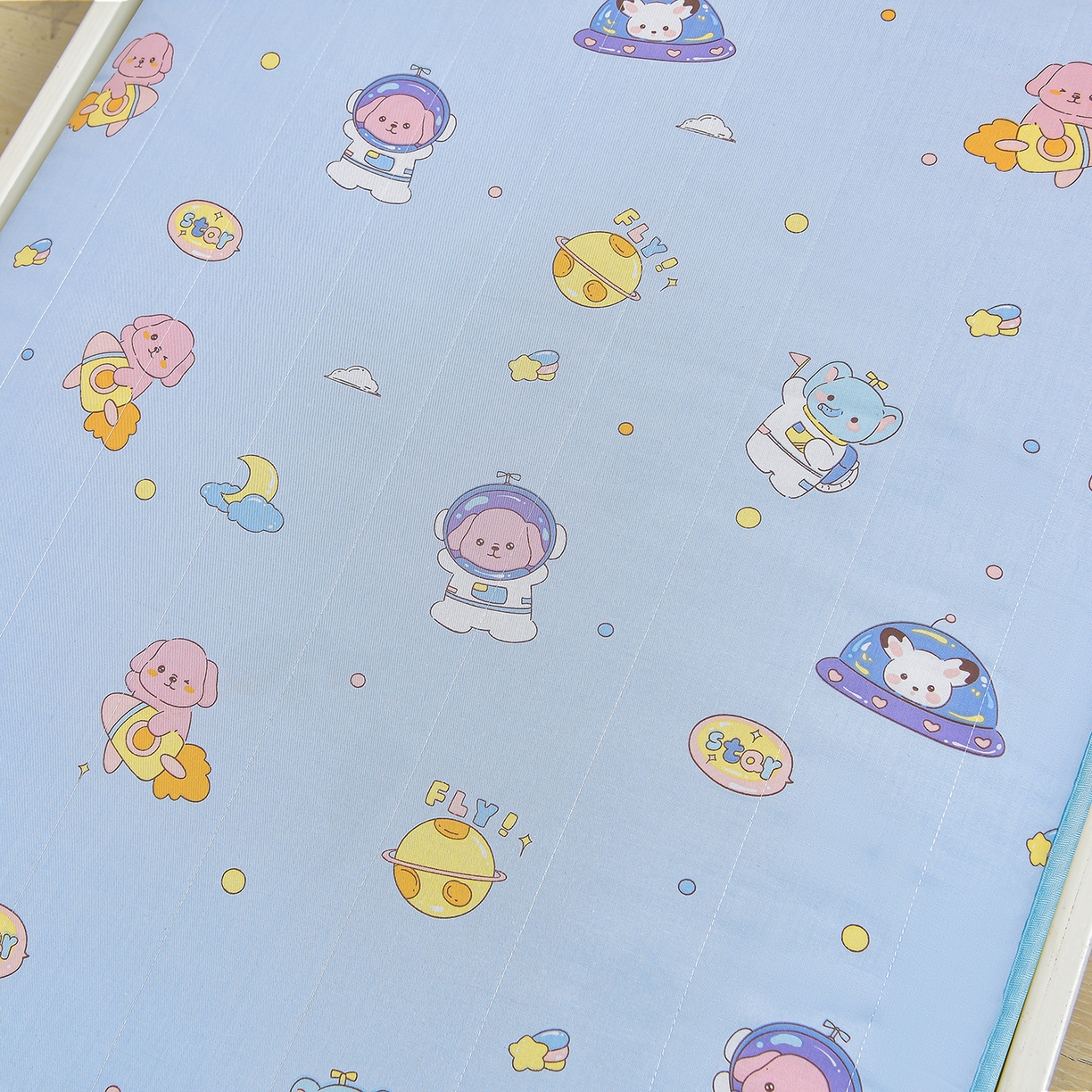 91家纺网 家纺一手货源 找家纺 宝贝优选 2026新款儿童凉席加厚四季床垫午休垫拼接床垫 宇宙之梦