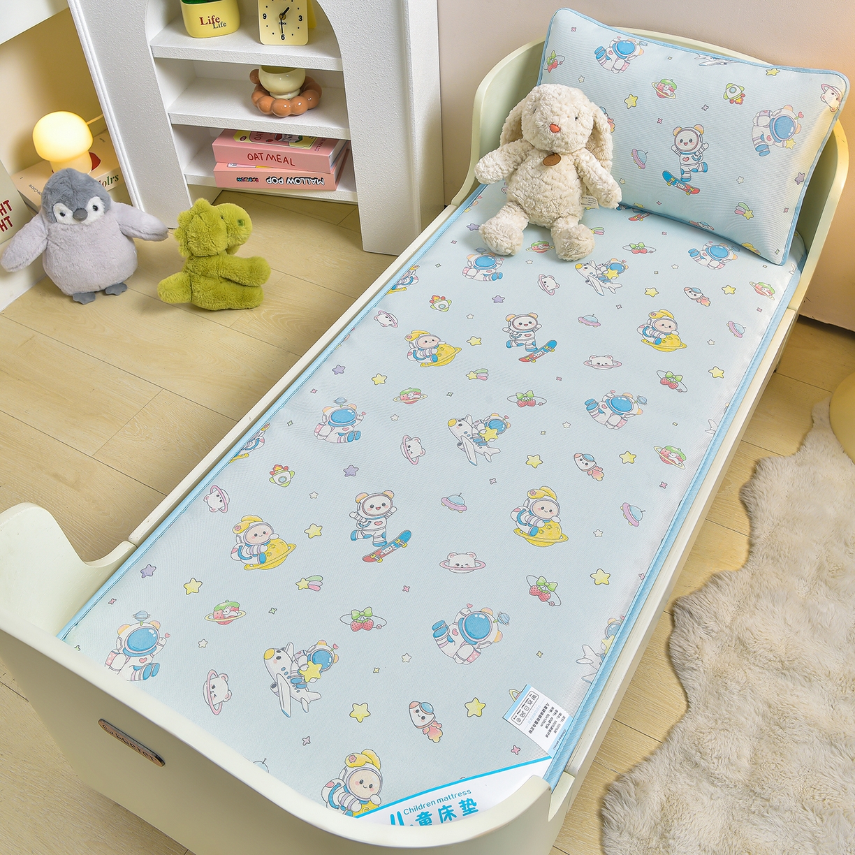 91家纺网 家纺一手货源 找家纺 宝贝优选 2026新款儿童凉席加厚四季床垫午休垫拼接床垫 宇宙之梦