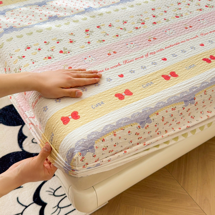 91家纺网 家纺一手货源 找家纺 梵朴 2026新款A类泡芙棉云感木棉邹邹纱双层纱床笠三件套 蝴蝶结小兔