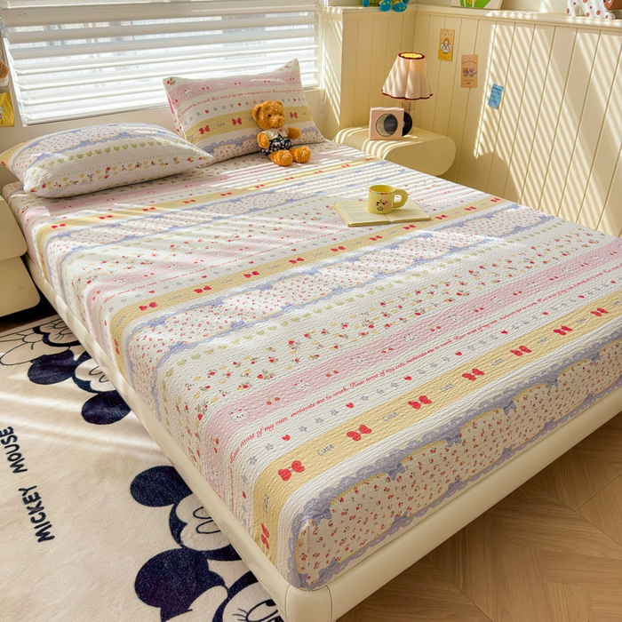 91家纺网 家纺一手货源 找家纺 梵朴 2026新款A类泡芙棉云感木棉邹邹纱双层纱床笠三件套 蝴蝶结小兔