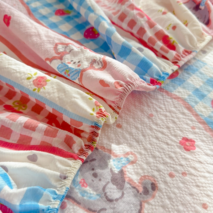 91家纺网 家纺一手货源 找家纺 梵朴 2026新款A类泡芙棉云感木棉邹邹纱双层纱床笠三件套 快乐小狗