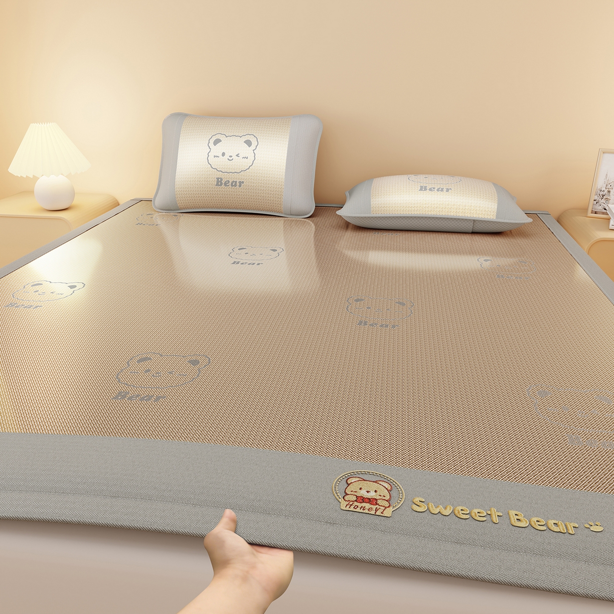 91家纺网 家纺一手货源 找家纺 女子家纺 2026新款水洗冰藤床席款床笠款凉席-快乐熊 快乐熊-香槟金