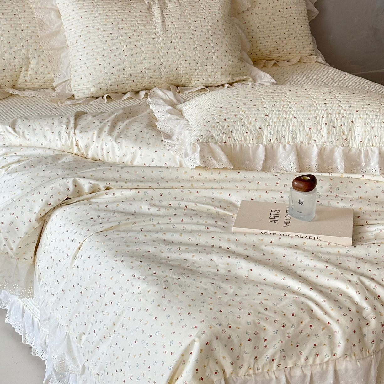 91家纺网 家纺一手货源 找家纺 （总）满座家居 2026新款法式纯棉花边全棉床盖四件套小碎花田园风