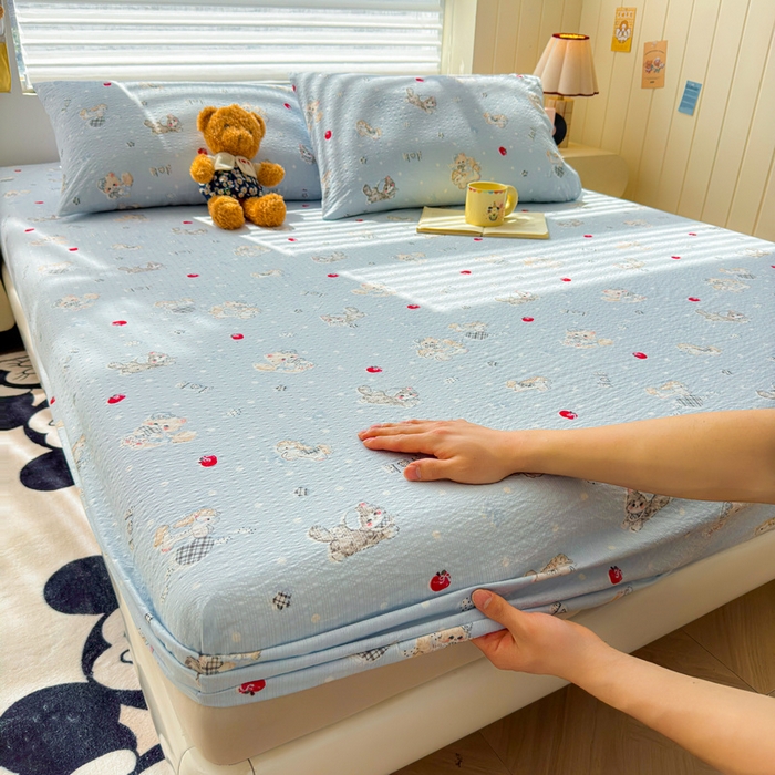 91家纺网 家纺一手货源 找家纺 梵朴 2026新款A类泡芙棉云感木棉邹邹纱双层纱床笠三件套 猫咪蓝