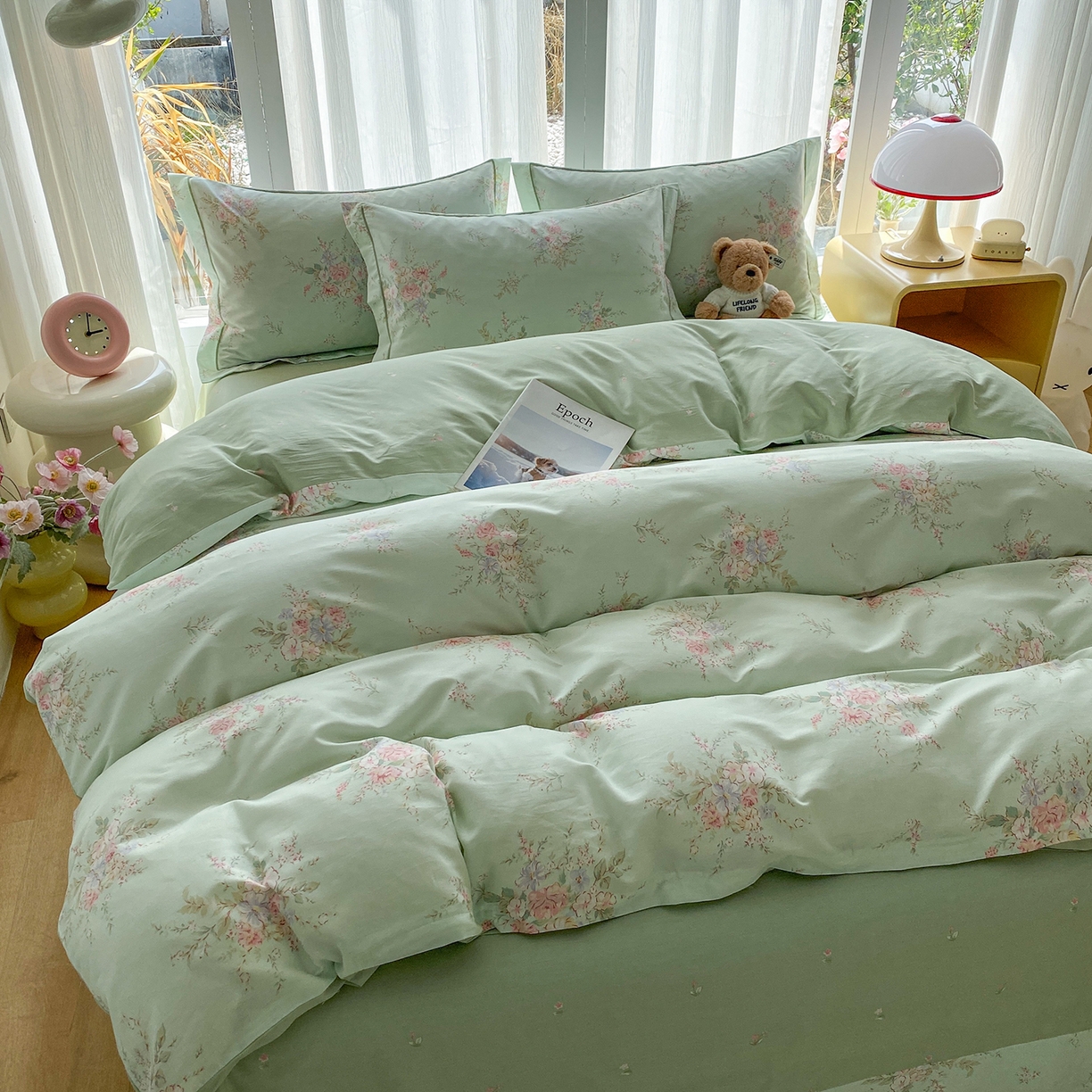 91家纺网 家纺一手货源 找家纺 钰锦铂2026新款直播爆款全棉四件套13070吊边床单一字绣印花纯棉三件套四件套 江南小调—绿