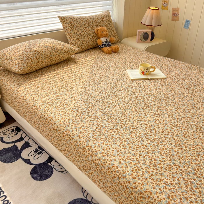 91家纺网 家纺一手货源 找家纺 梵朴 2026新款A类泡芙棉云感木棉邹邹纱双层纱床笠三件套 暖檣枝