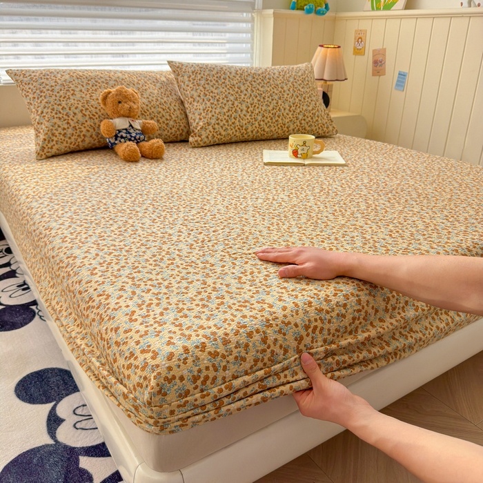 91家纺网 家纺一手货源 找家纺 梵朴 2026新款A类泡芙棉云感木棉邹邹纱双层纱床笠三件套 暖檣枝