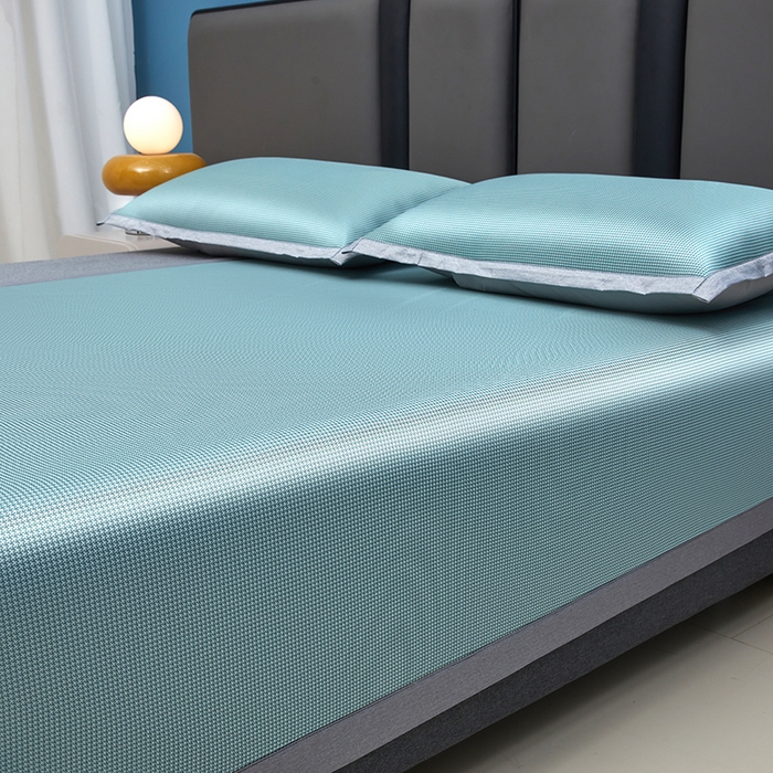 91家纺网 家纺一手货源 找家纺 铺尚美家纺 2026 新款A类复合加厚三明治抗菌碳光冰丝席子凉席三件套 抗菌碳光水丝席床单款-水绿