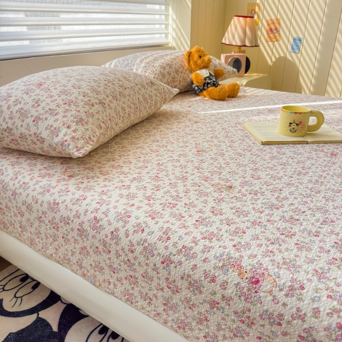 91家纺网 家纺一手货源 找家纺 梵朴 2026新款A类泡芙棉云感木棉邹邹纱双层纱床笠三件套 紫花免