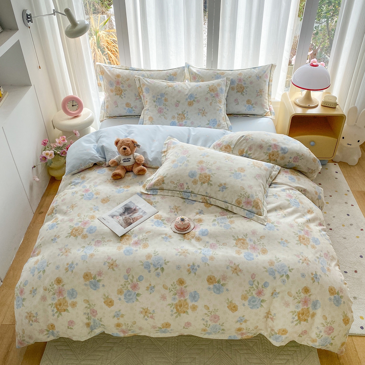 91家纺网 家纺一手货源 找家纺 钰锦铂2026新款直播爆款全棉四件套13070吊边床单一字绣印花纯棉三件套四件套 花萃清风-兰