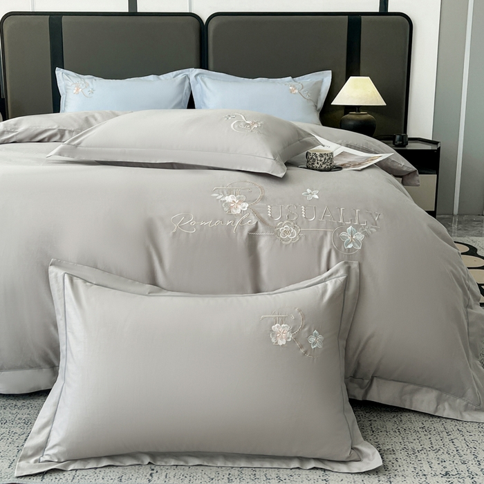 91家纺网 家纺一手货源 找家纺 AB家纺  2026年新款全棉绣花四件套—春妍 春妍-银灰