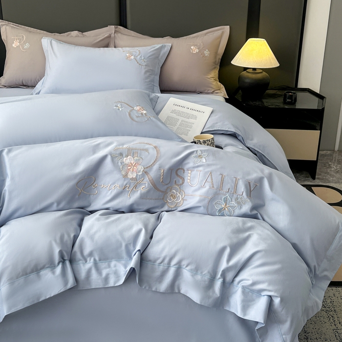 91家纺网 家纺一手货源 找家纺 AB家纺  2026年新款全棉绣花四件套—春妍 春妍-浅蓝