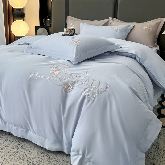 91家纺网 家纺一手货源 找家纺 AB家纺  2026年新款全棉绣花四件套—春妍 春妍-浅蓝