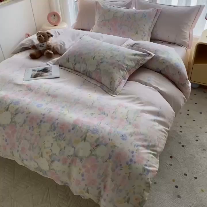 91家纺网 家纺一手货源 找家纺 钰锦铂2026新款直播爆款全棉四件套13070吊边床单一字绣印花纯棉三件套四件套 浣溪沙-粉