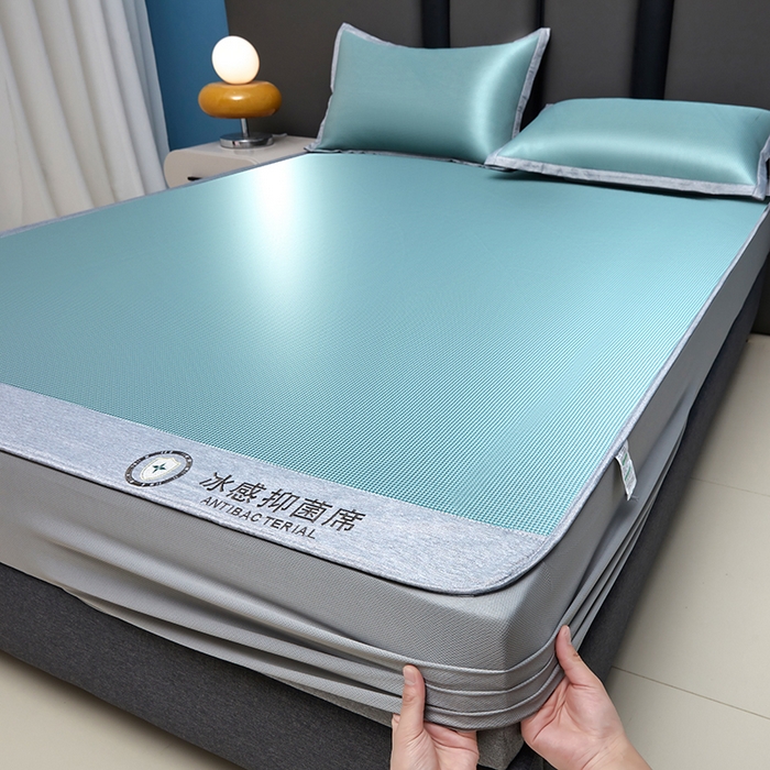 91家纺网 家纺一手货源 找家纺 铺尚美家纺 2026 新款A类复合加厚三明治抗菌碳光冰丝席子凉席三件套 抗菌碳光水丝席床笠款-水绿